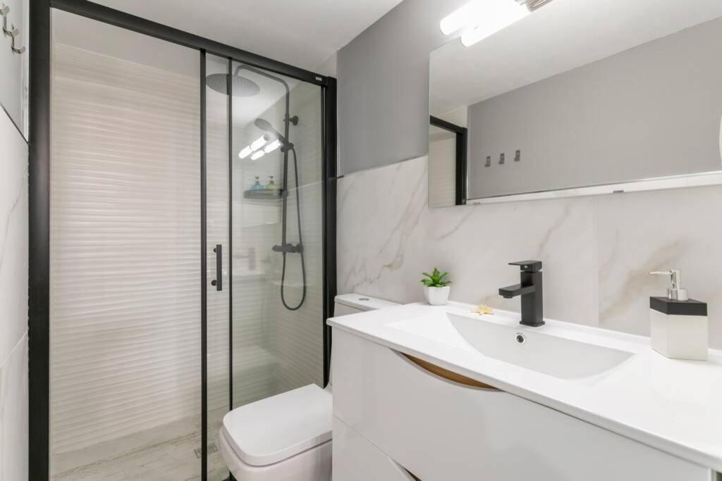 Apartamento Loft A 50 Metros De La Playa Y Paseo Maritimo El Campello Bagian luar foto