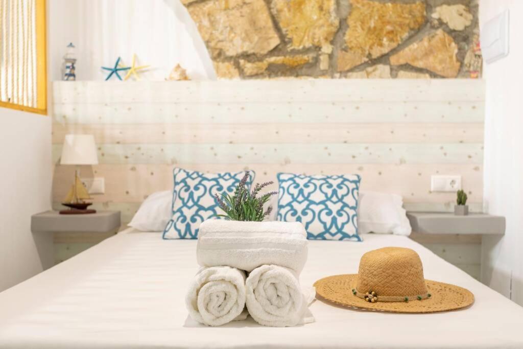 Apartamento Loft A 50 Metros De La Playa Y Paseo Maritimo El Campello Bagian luar foto